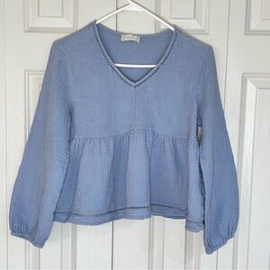 Altar'd State Light Blue V-Neck Babydoll Ruffled Blouse Women’s Size Large